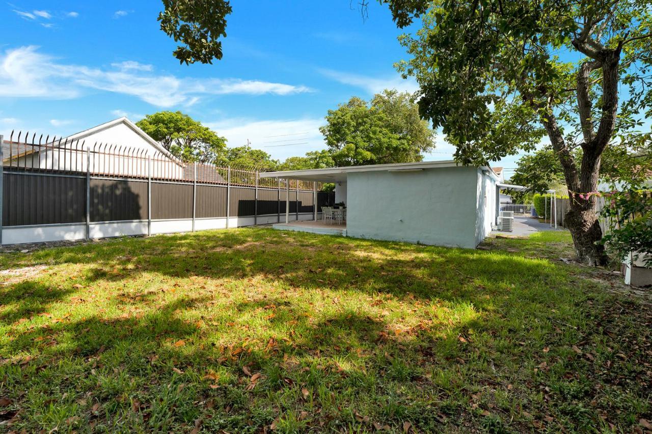 Villa Very Modern Buena Vista Gem near Wynwood Miami Exterior foto